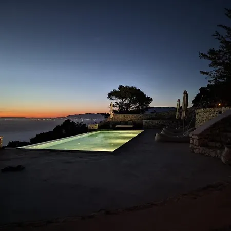 Stravatha Secluded Sunset * Volimes